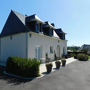 moonflower-house.inbrittany.com/